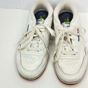 Reebok Classic Women’s 8  Sneaker Shoes White